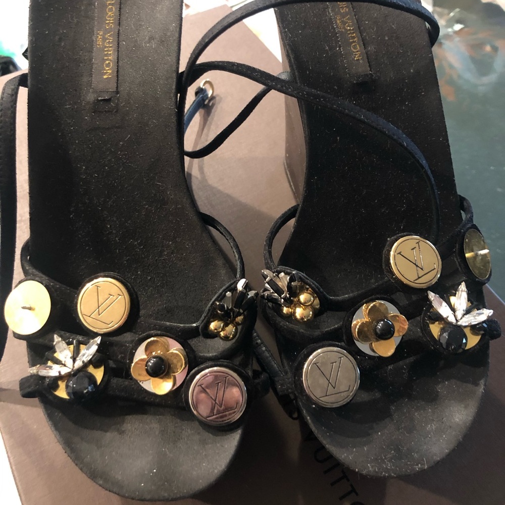 LV wedges